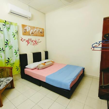 Hanaa Homestay Meru Ipoh Buitenkant foto
