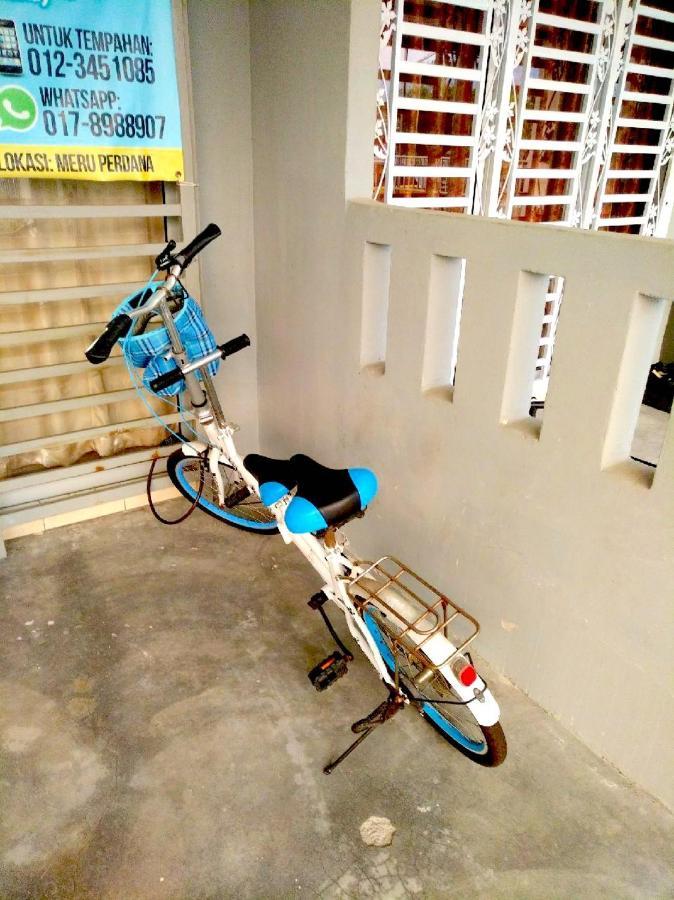 Hanaa Homestay Meru Ipoh Buitenkant foto