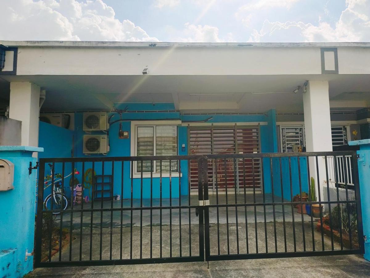 Hanaa Homestay Meru Ipoh Buitenkant foto