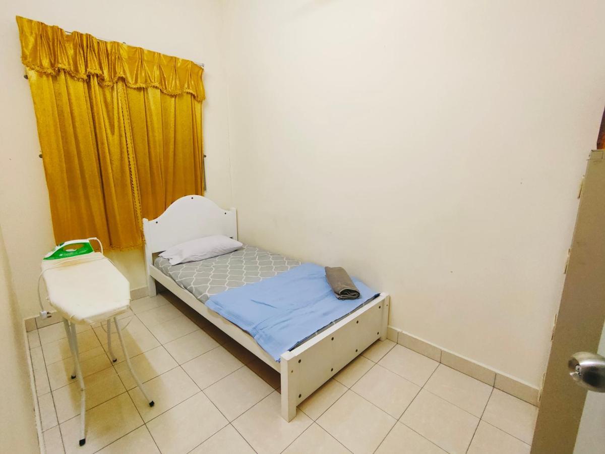 Hanaa Homestay Meru Ipoh Buitenkant foto