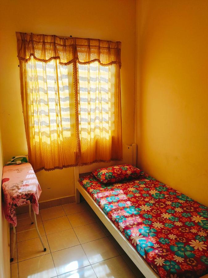 Hanaa Homestay Meru Ipoh Buitenkant foto